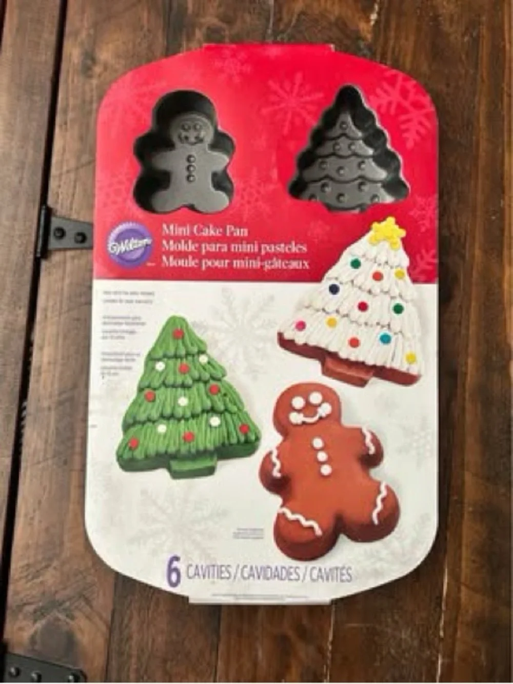 Wilton Red Mini Holiday Cake Pan - Gingerbread & Christmas Tree Molds